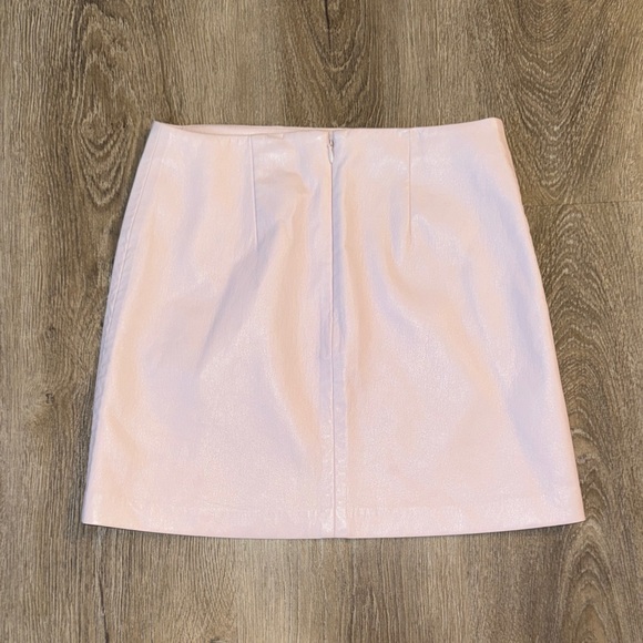 Sunday best- Pink Women's Skirt faux leather skirt- size 6 - Picture 2 of 4